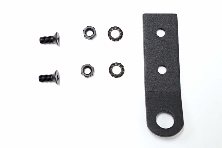 závěsné oko na svítidlo