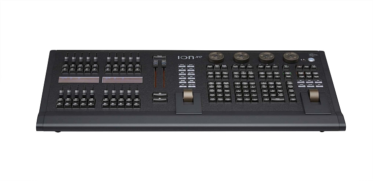 Ion Xe 20 Control Desk (2048 Outputs)